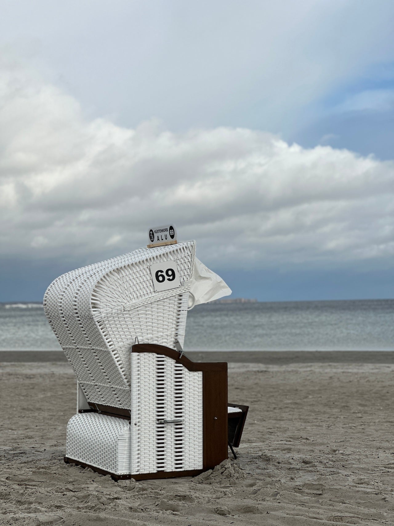 Profi-Strandkorb-kuestenkorb.jpg__PID:3ab837c5-4831-4eb0-8e59-35c6f42ebd4d
